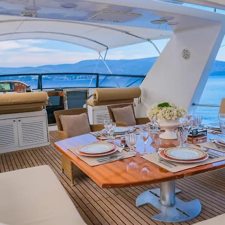 Lordbyron * Bodrum